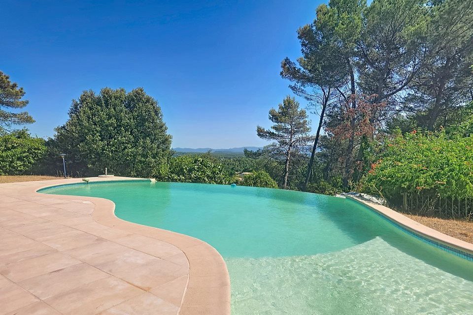 Maison à vendre, 199m², Lorgues