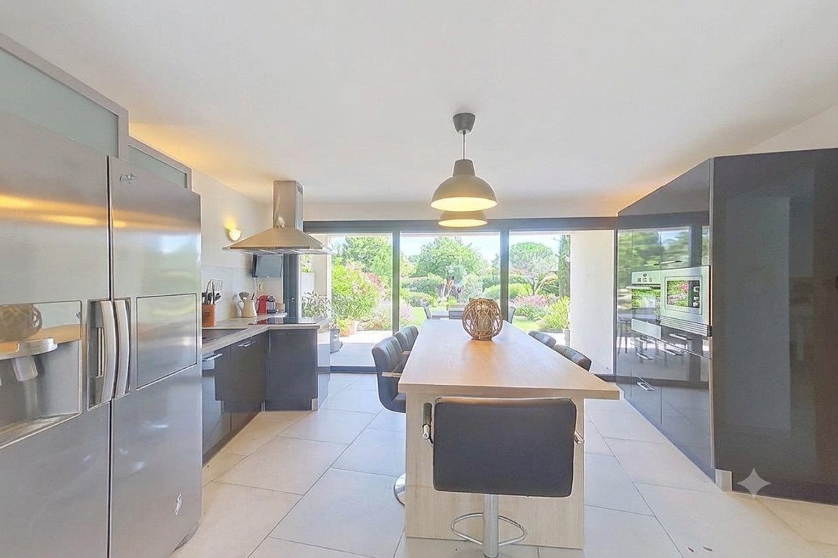 Maison à vendre, 190m², Lorgues