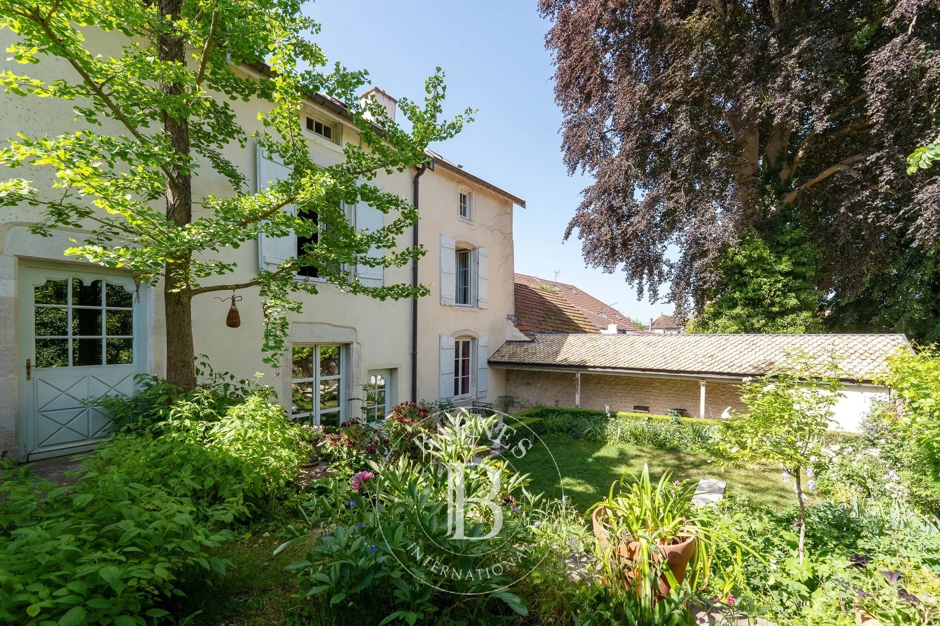 Maison à vendre, 338m², Neufchâteau
