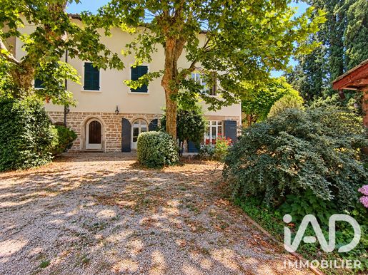 Maison 10 pièces 253 m² · à Belleville · 253 m² · 446 500 €