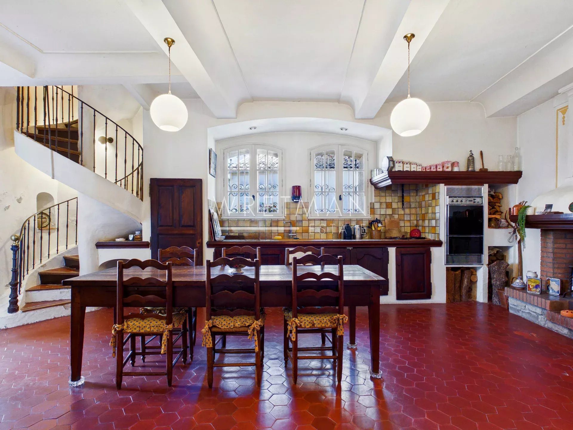 Maison à vendre, 244m², Roquebrune-sur-Argens