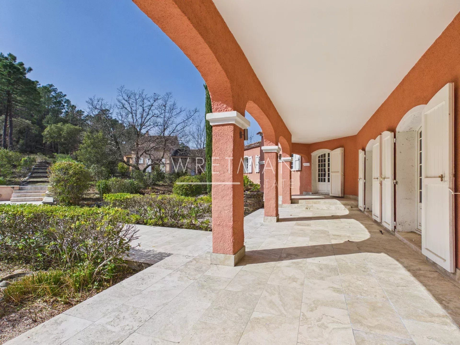Maison à vendre, 366m², Vidauban