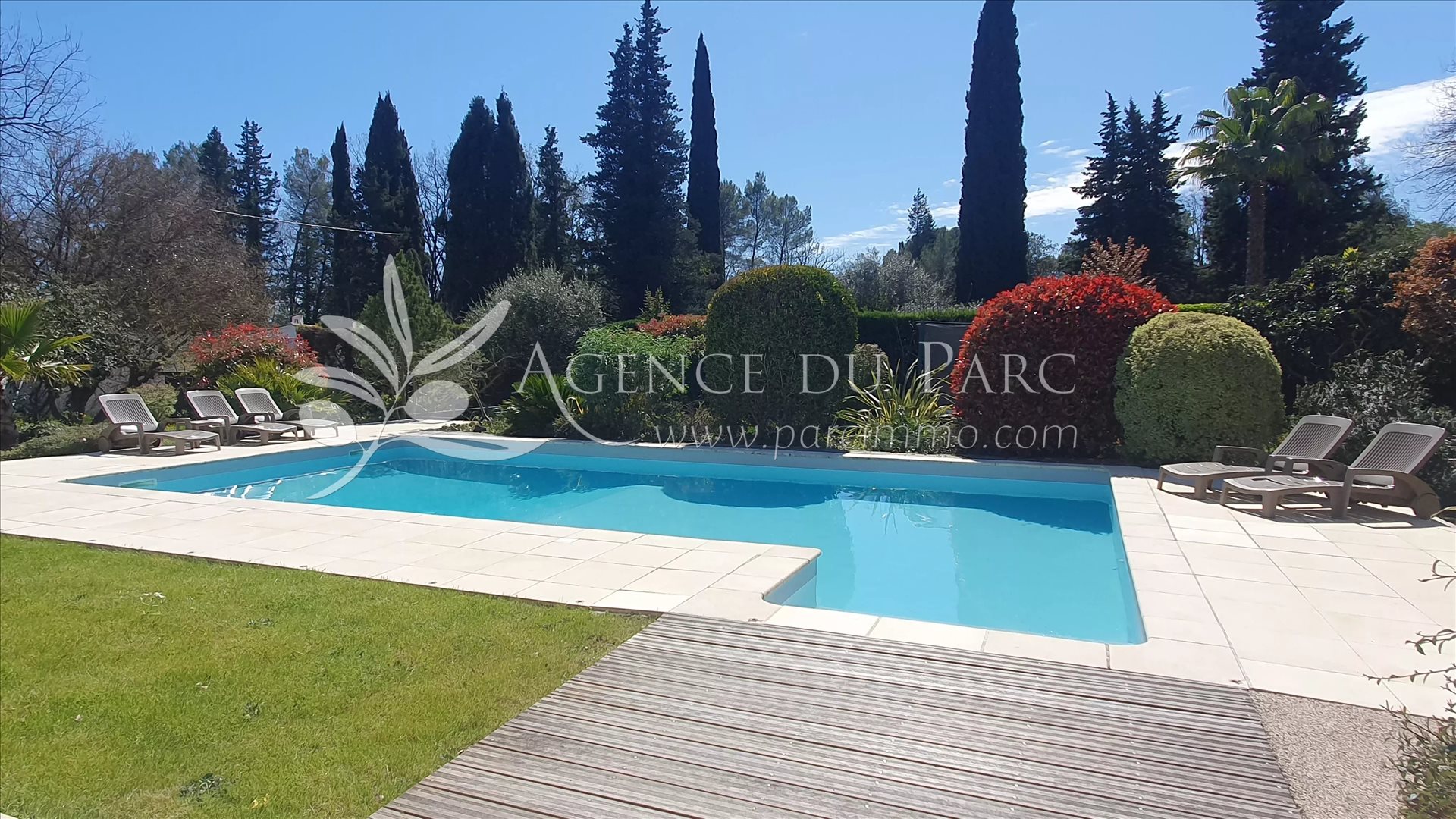 Maison à vendre, 248m², Roquefort-les-Pins