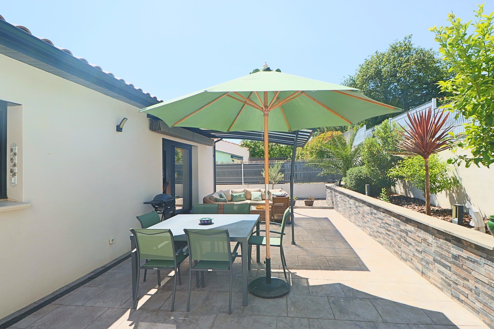 Maison à vendre, 110m², Adissan