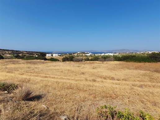 Terreno excepcional, construível, com vista para o mar – Agkairia, Paros