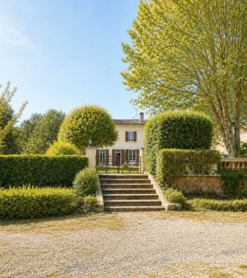 Maison à vendre, 490m², Ménesplet