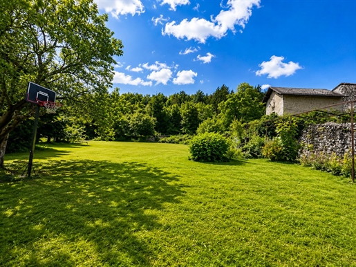Maison 5 pièces 113 m² · à Montmélian · 113 m² · 325 000 €