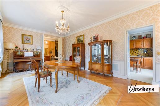 Maison 7 pièces 176 m² · à Treillières · 176 m² · 1 033 300 €