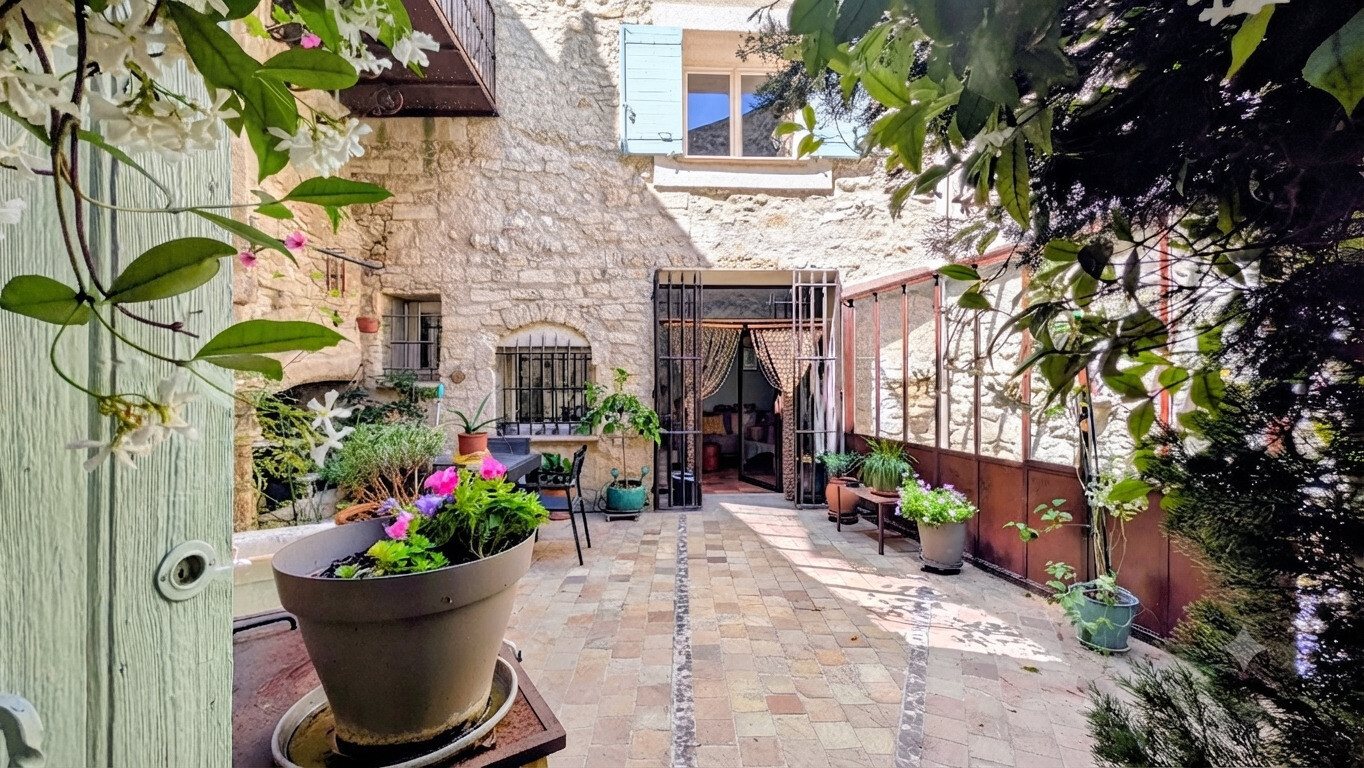 Maison à vendre, 146m², Cucuron