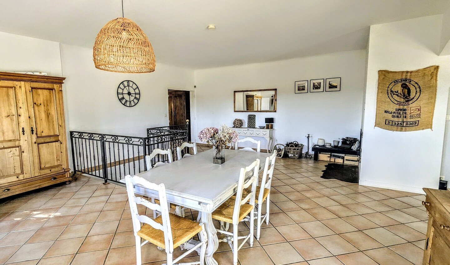 Maison à vendre, 249m², Puyvert