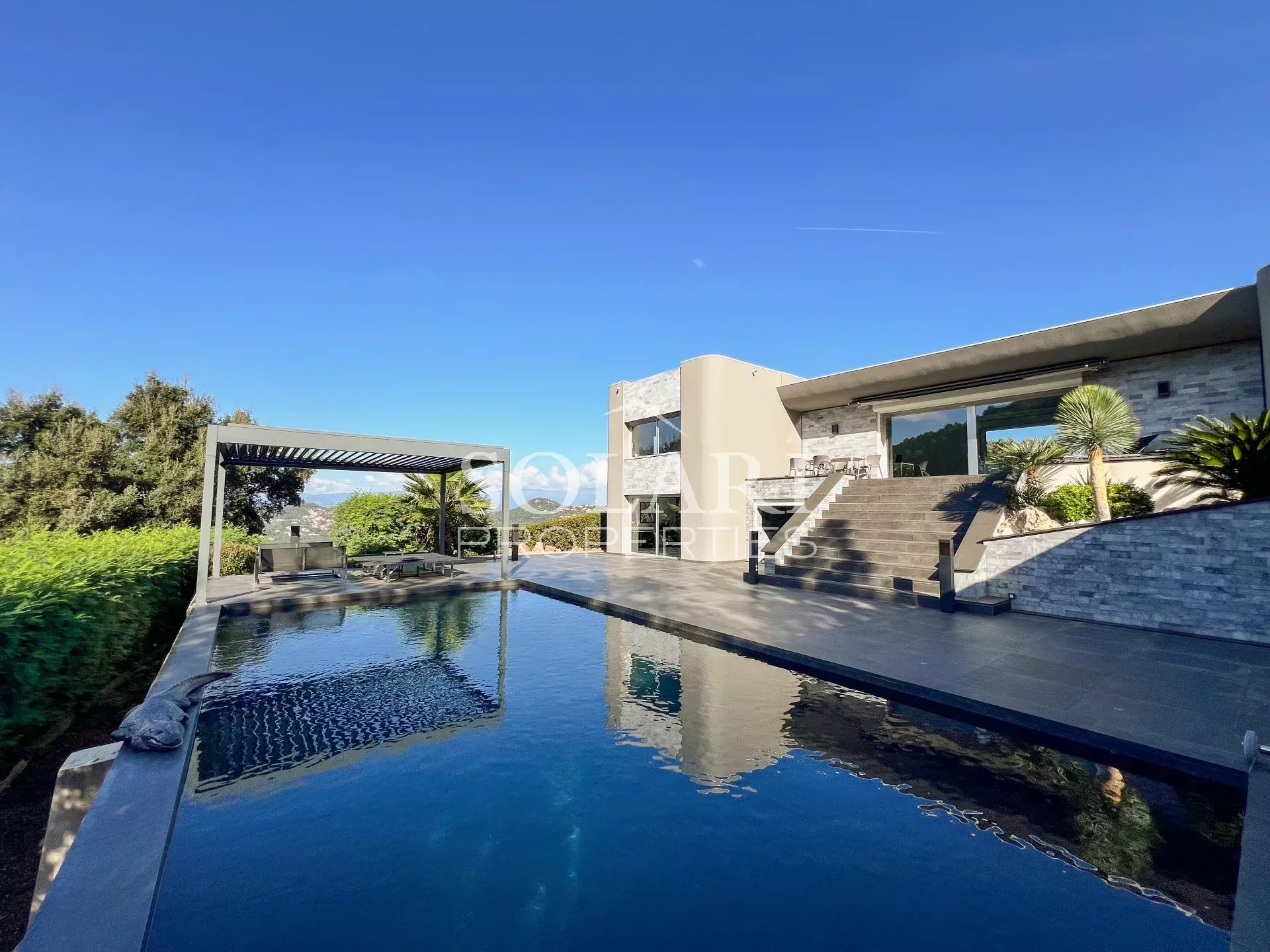 Maison à vendre, 350m², Mandelieu-la-Napoule