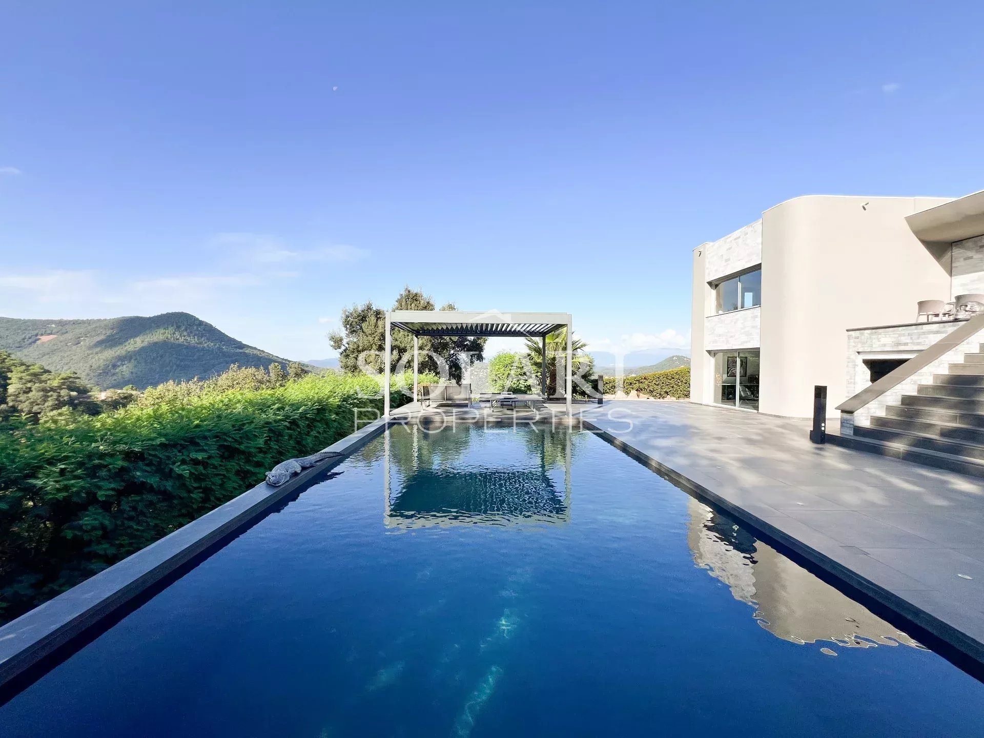 Maison à vendre, 350m², Mandelieu-la-Napoule