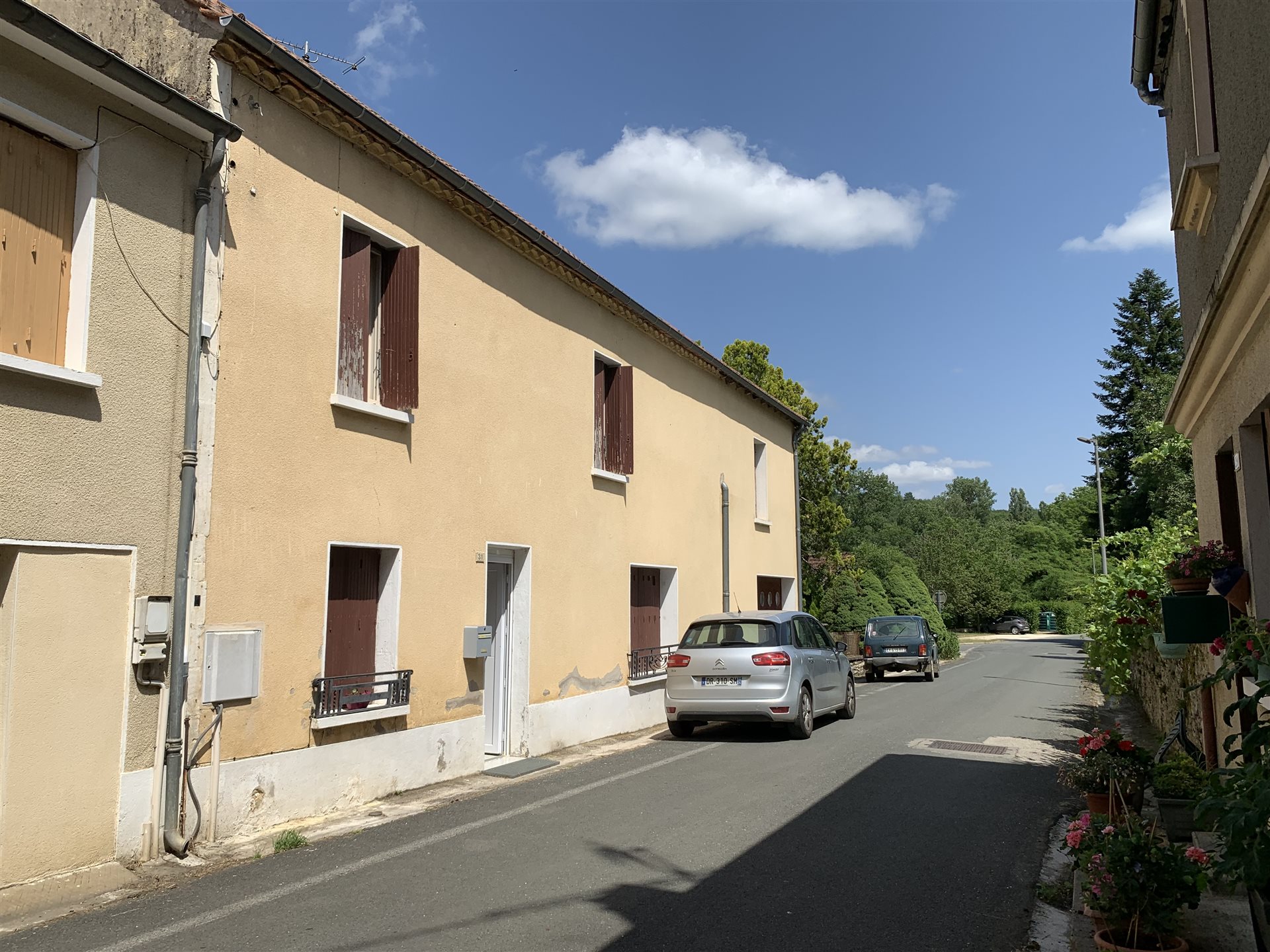Maison 6 pièces 137 m² · à Dégagnac · 137 m² · 110 000 €