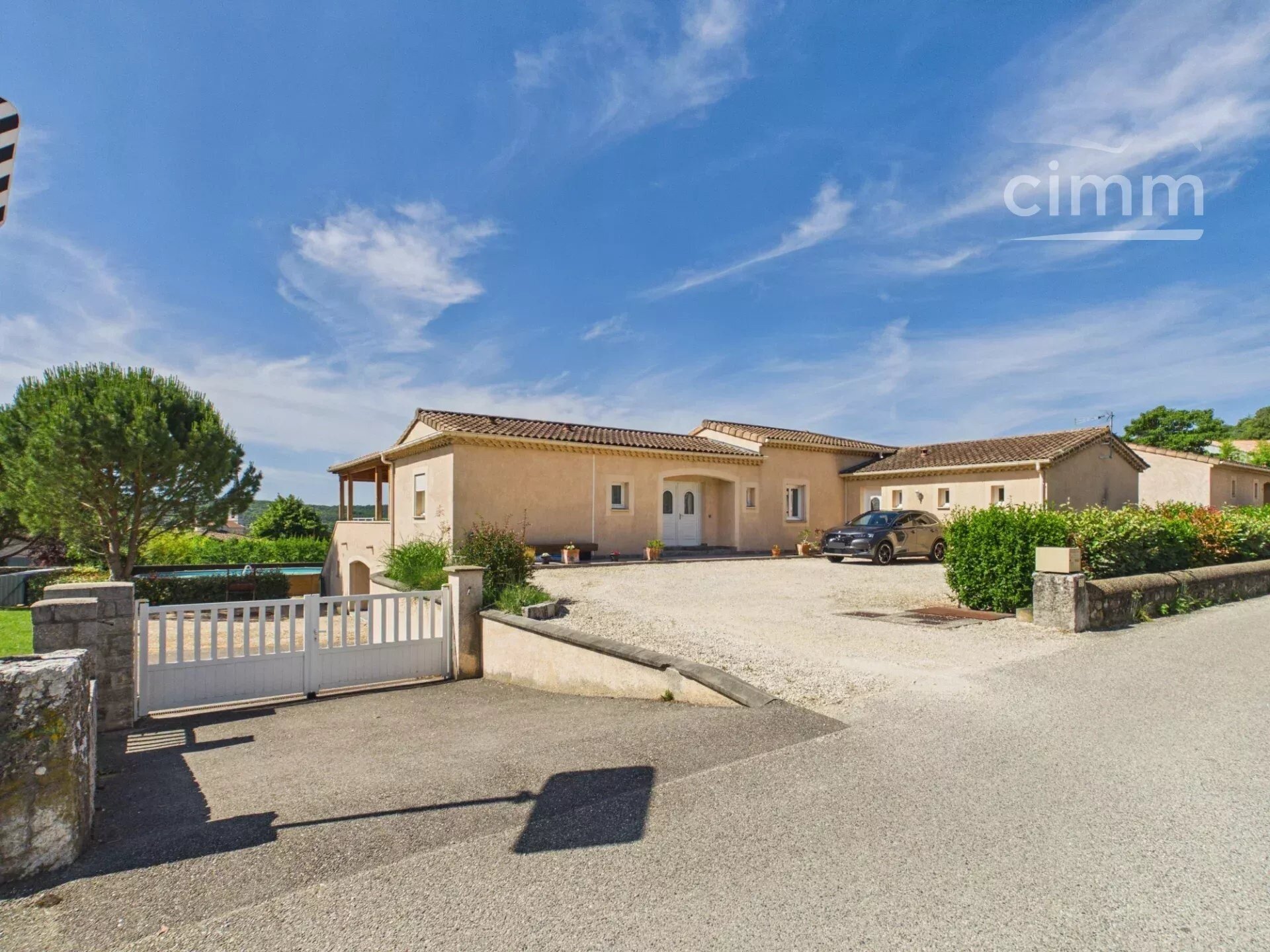 Maison à vendre, 318m², Chauzon