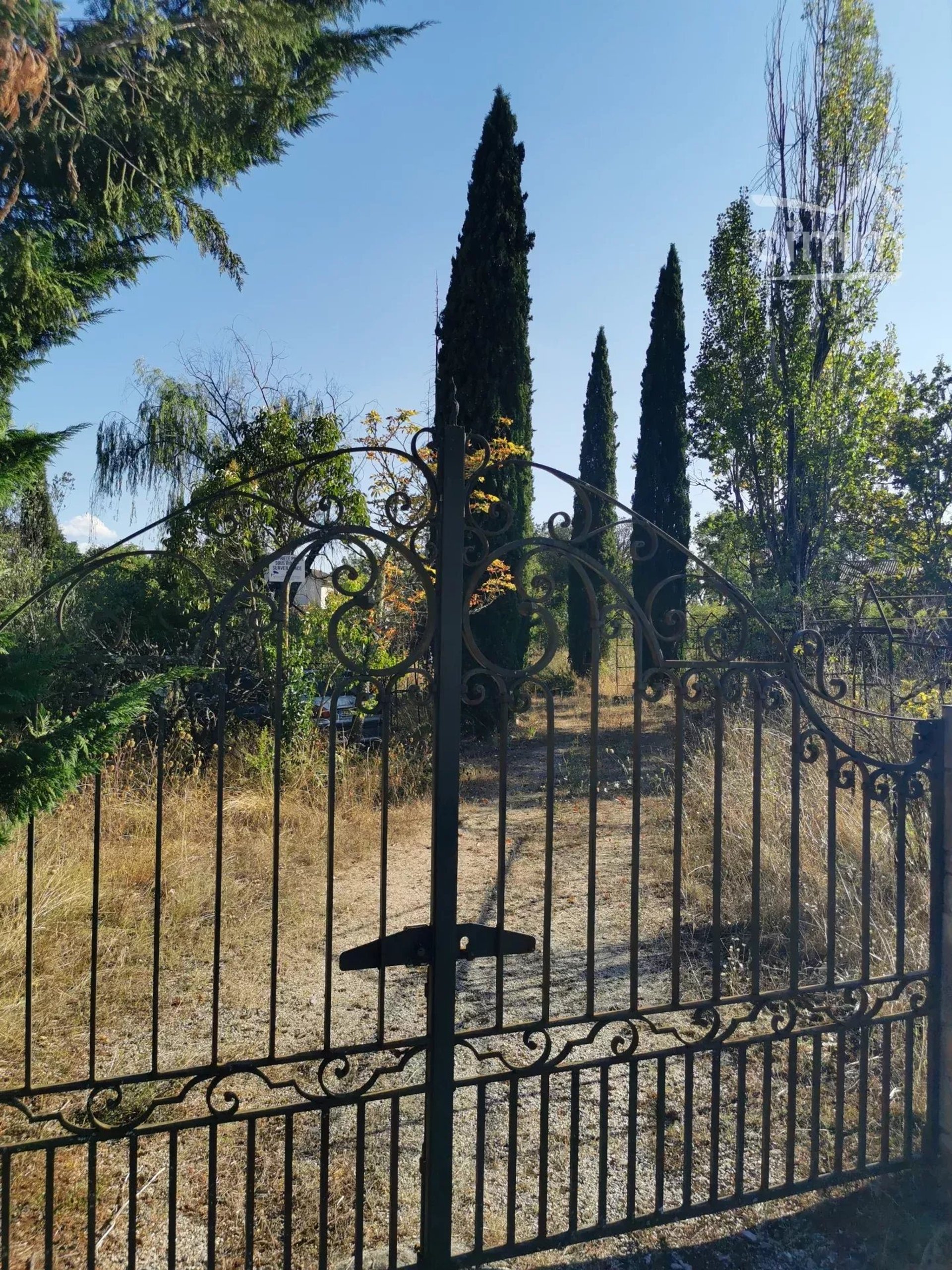 Maison à vendre, 696m², Lablachère
