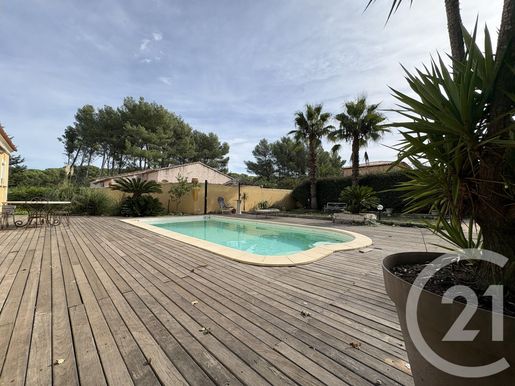 Maison 8 pièces 230 m² · à La Seyne-sur-Mer · 230 m² · 725 000 €