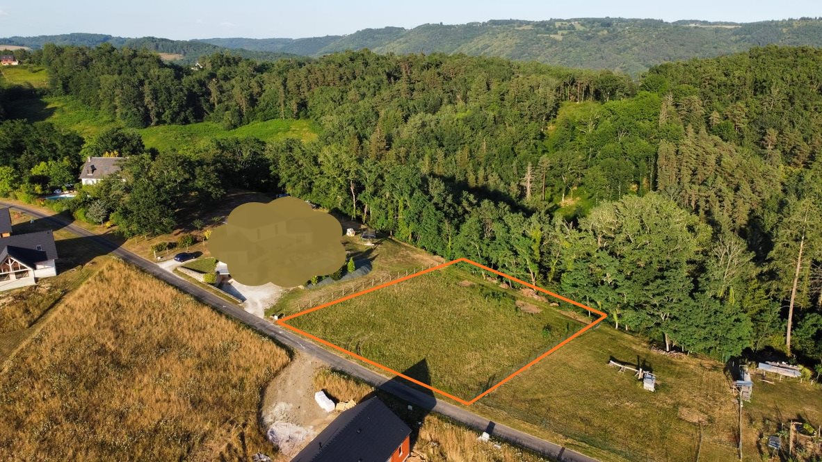 Argentat-sur-Dordogne 1625m²