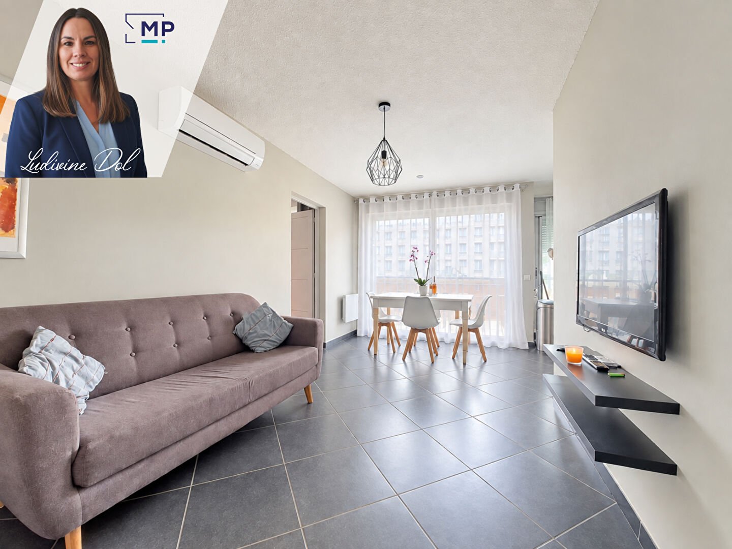 47 m² two-room flat in excellent condition with terrace and lift