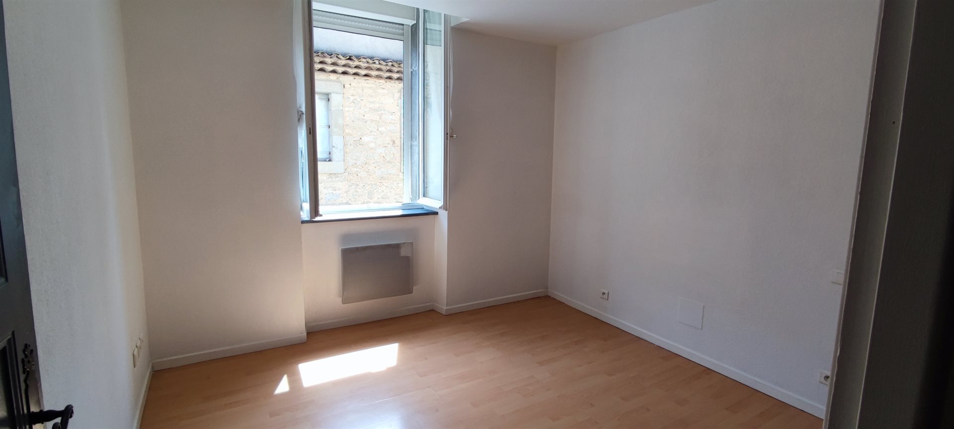 Appartement à louer, 57m², Laure-Minervois