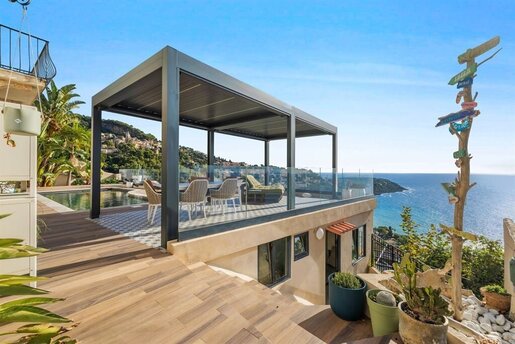 Maison 5 pièces 300 m² · à Roquebrune-Cap-Martin · 300 m² · 4 490 000 €