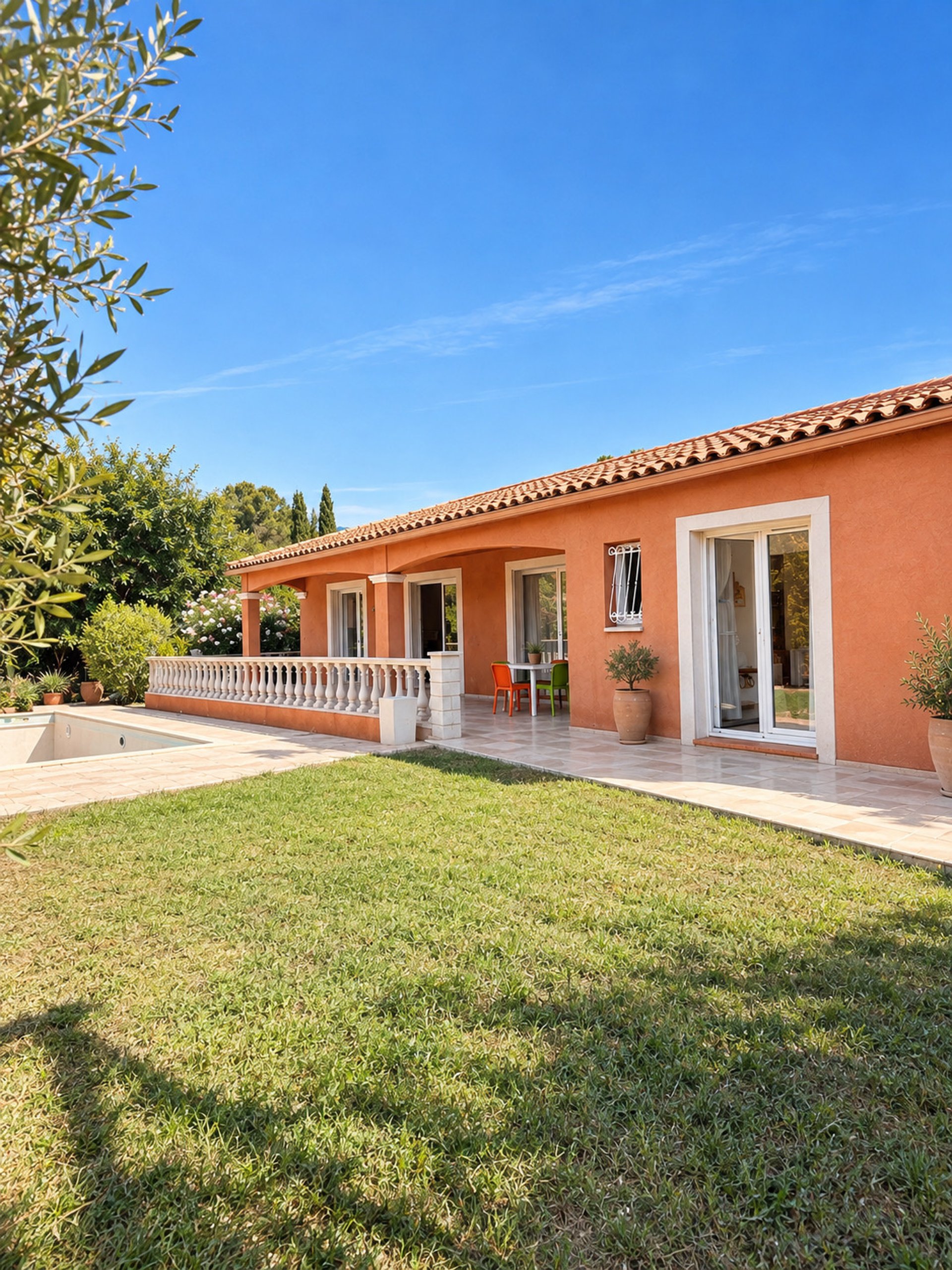 Maison à vendre, 183m², Cuers
