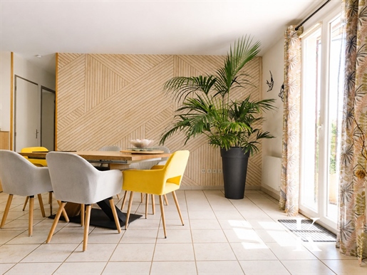 Maison 5 pièces 86 m² · à Saint-Christol · 86 m² · 214 000 €