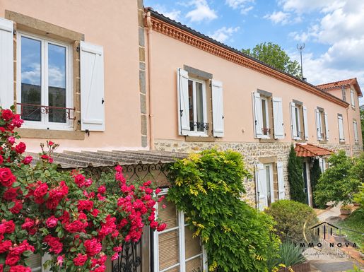 Maison 11 pièces 220 m² · à Issoire · 220 m² · 246 750 €