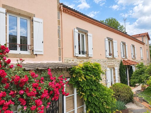 Maison 11 pièces 220 m² · à Issoire · 220 m² · 246 750 €