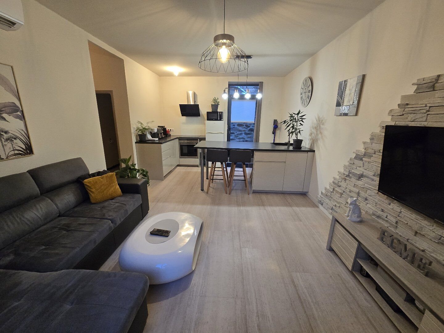 Maison à vendre, 323m², Salmiech