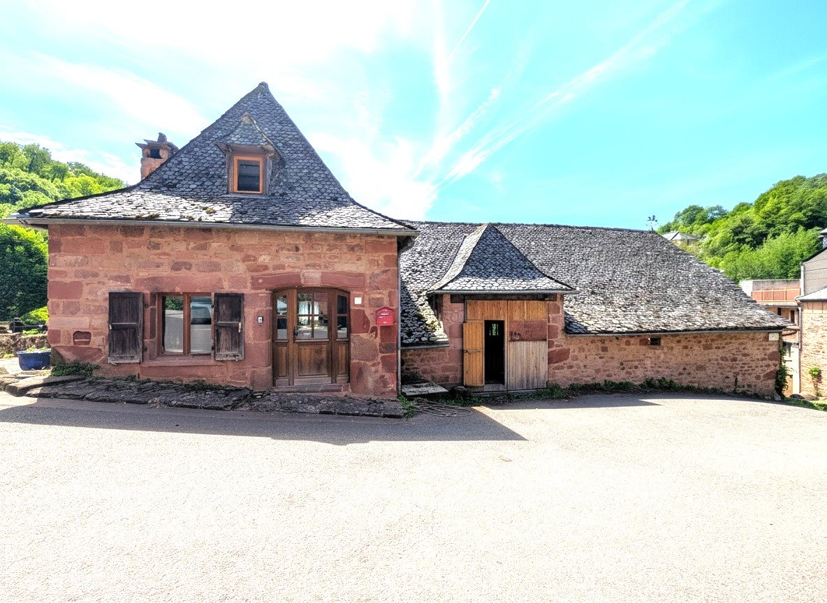 Maison à vendre, 150m², Villecomtal
