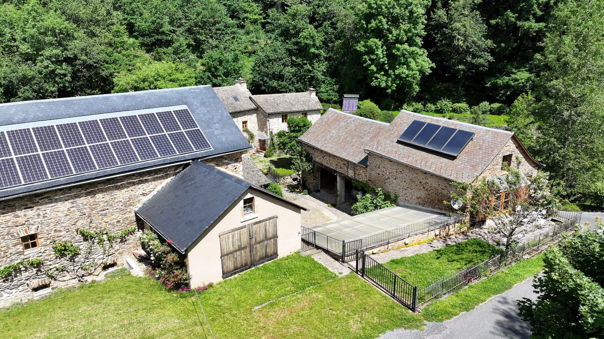 Maison à vendre, 305m², Arvieu