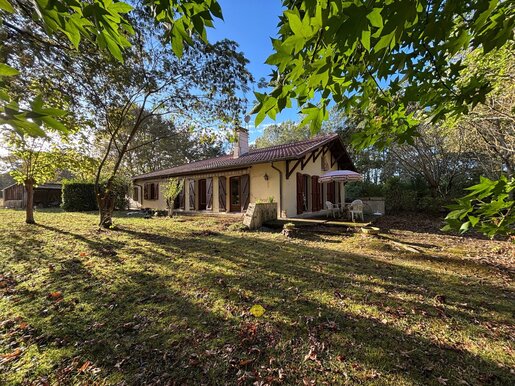 Maison 5 pièces 110 m² · à Pomarez · 110 m² · 222 000 €