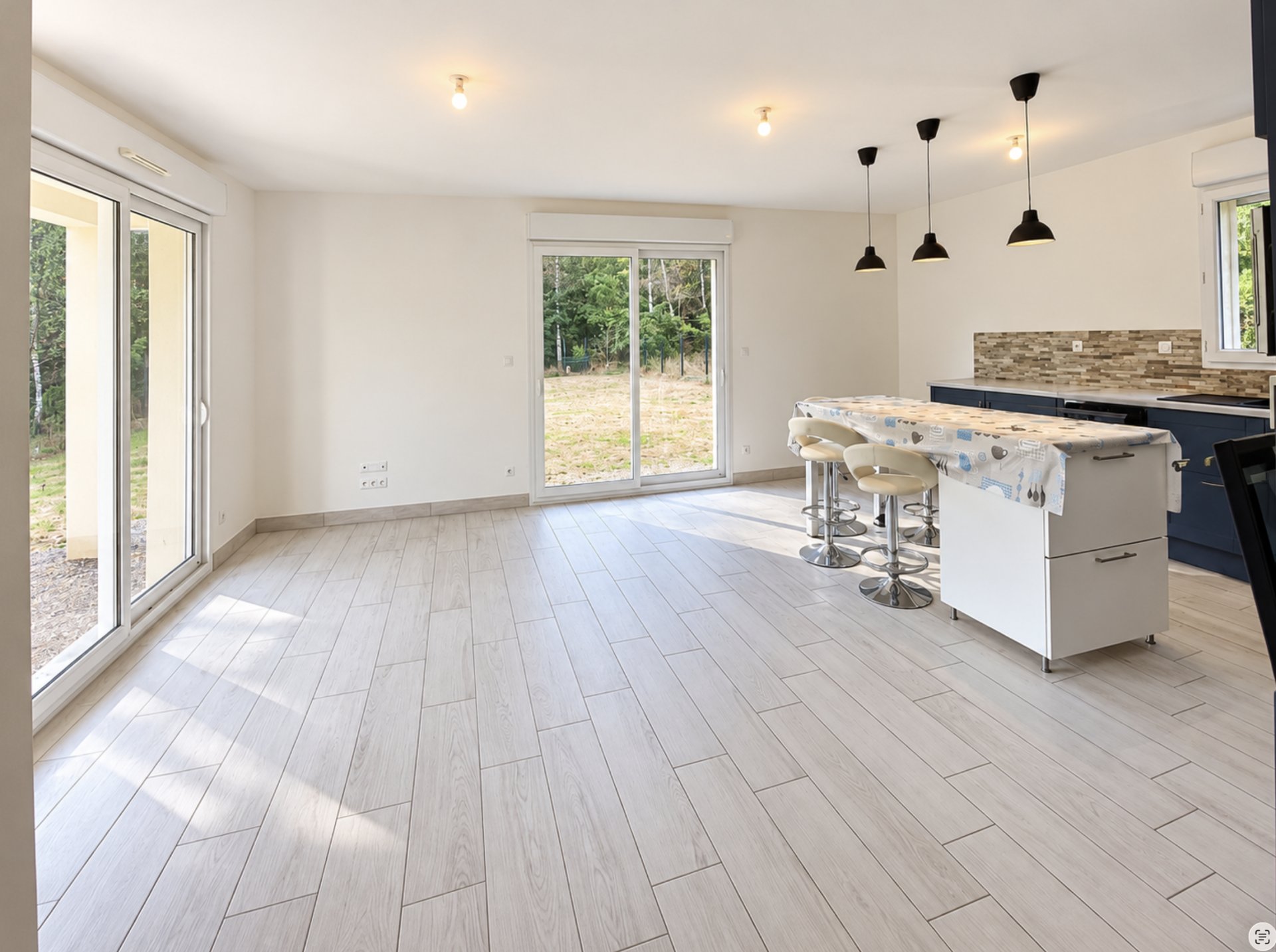 Maison à vendre, 87m², Plancher-Bas