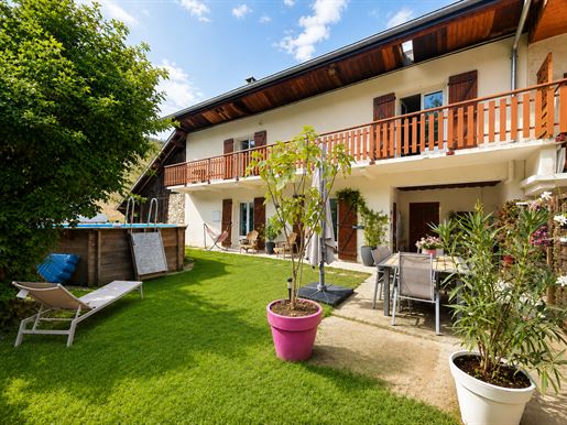 Maison 6 pièces 155 m² · à Entrelacs · 155 m² · 425 000 €