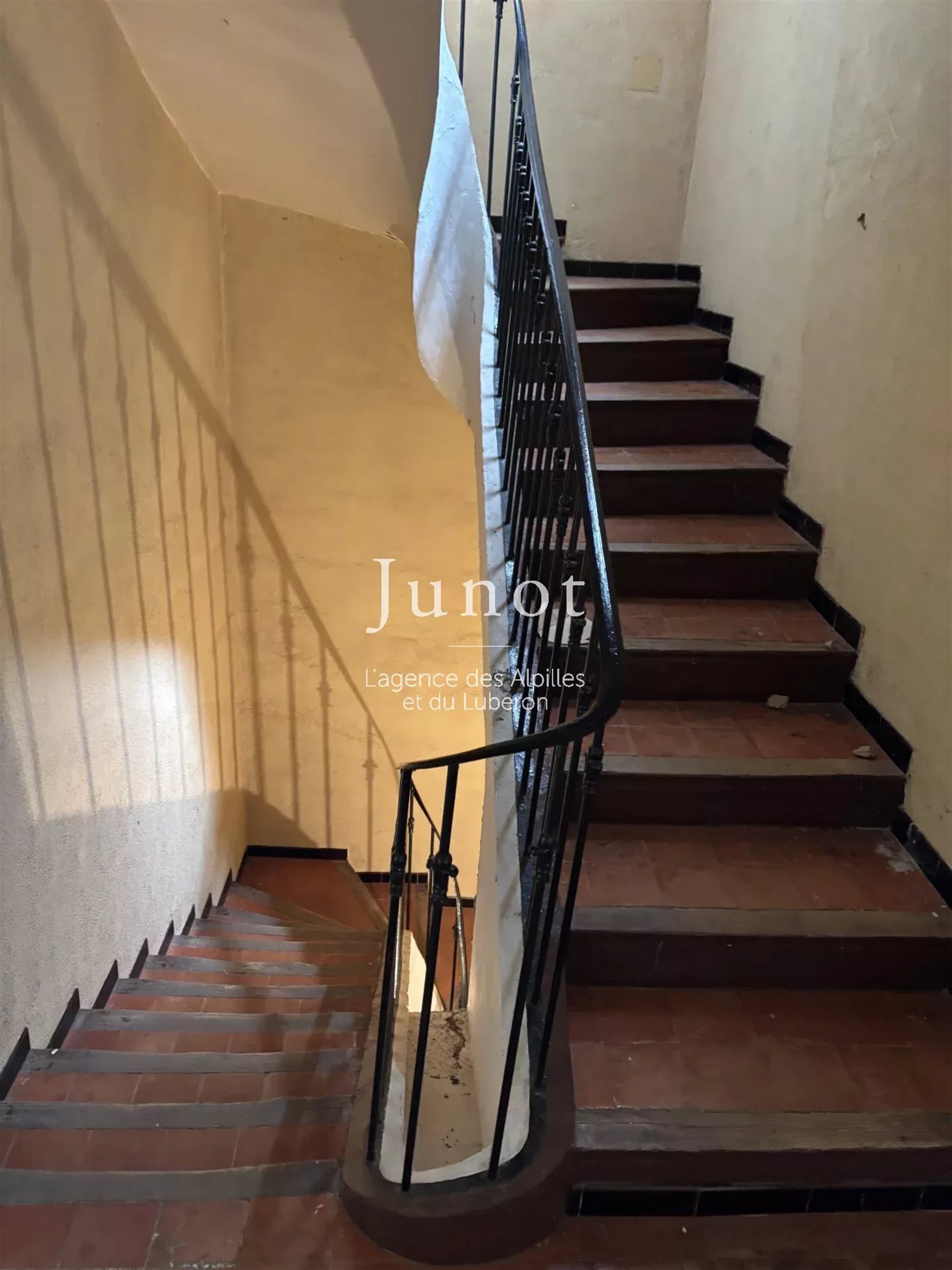 Maison à vendre, 150m², Aureille