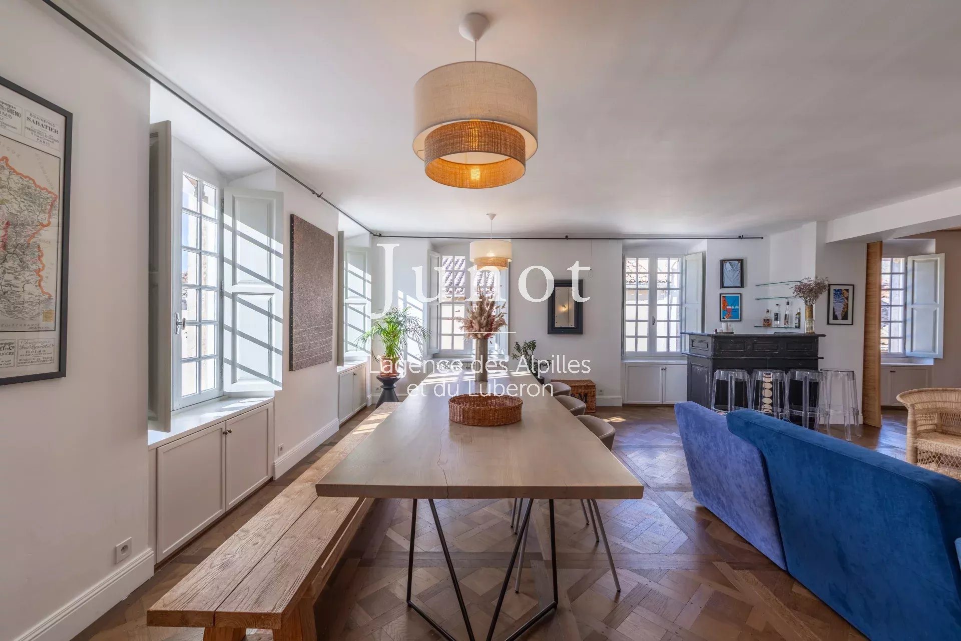 Appartement à vendre, 160m², L'Isle-sur-la-Sorgue