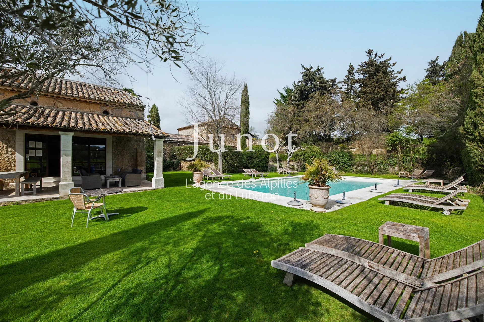 Maison à vendre, 820m², L'Isle-sur-la-Sorgue