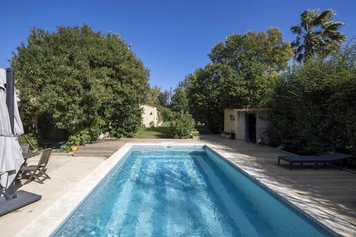 Maison 8 pièces 230 m² · à Barbentane · 230 m² · 840 000 €