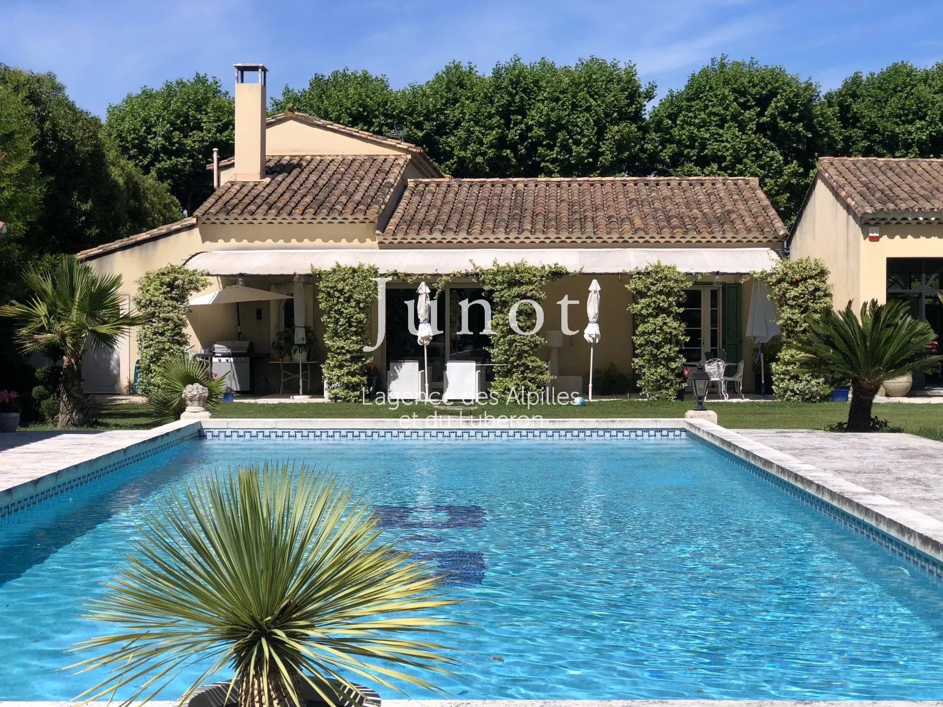 Maison à vendre, 280m², Saint-Rémy-de-Provence