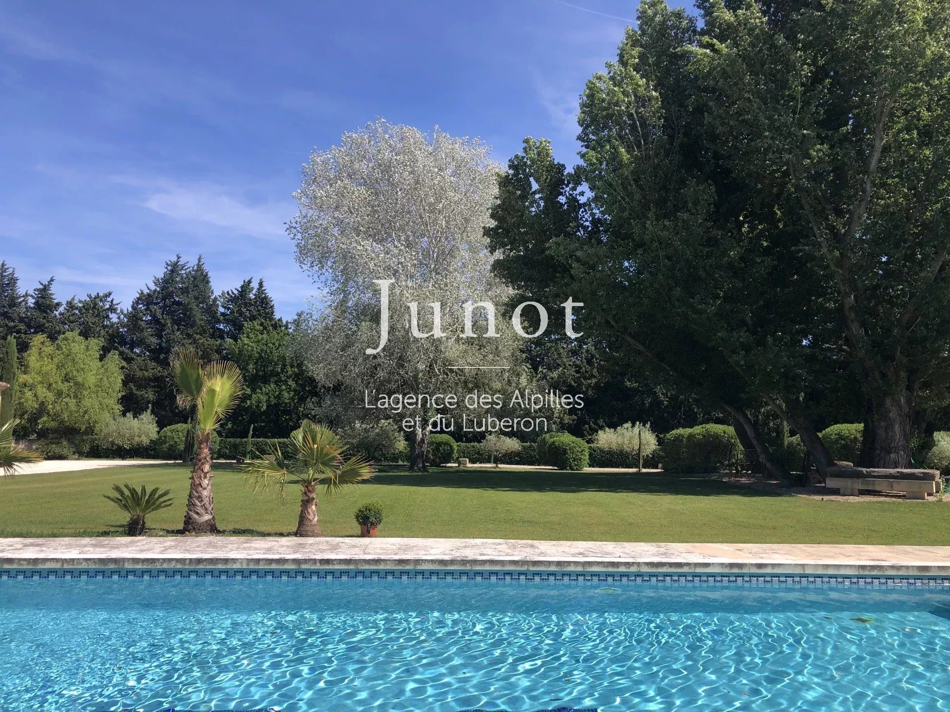 Maison à vendre, 280m², Saint-Rémy-de-Provence