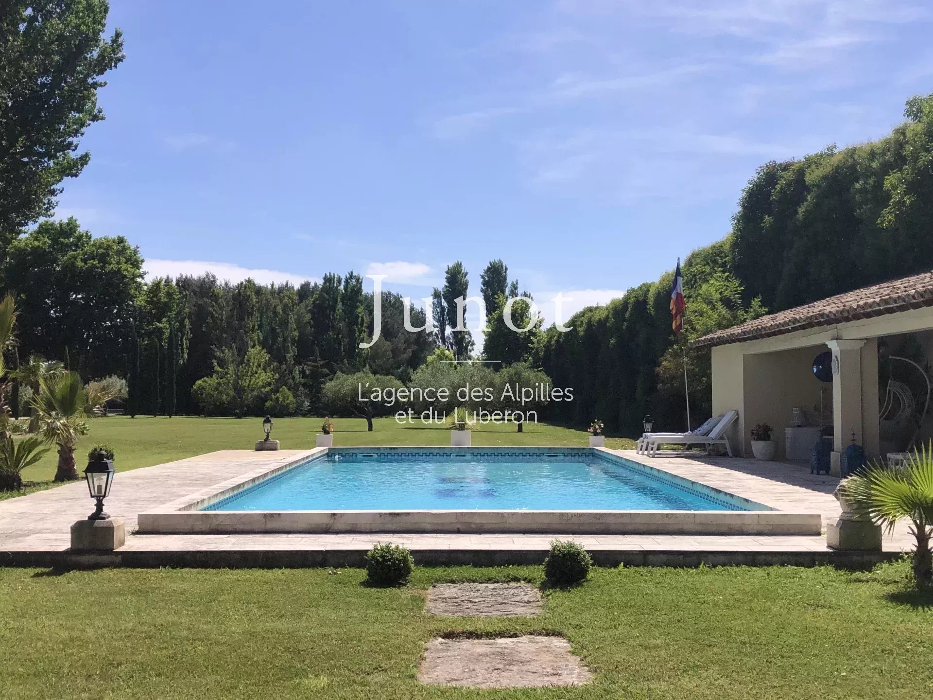 Maison à vendre, 280m², Saint-Rémy-de-Provence