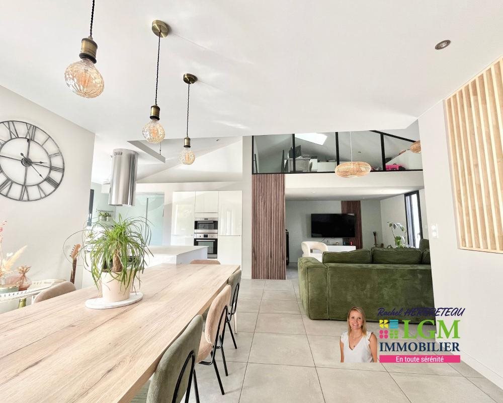 Maison à vendre, 161m², Bellevigny