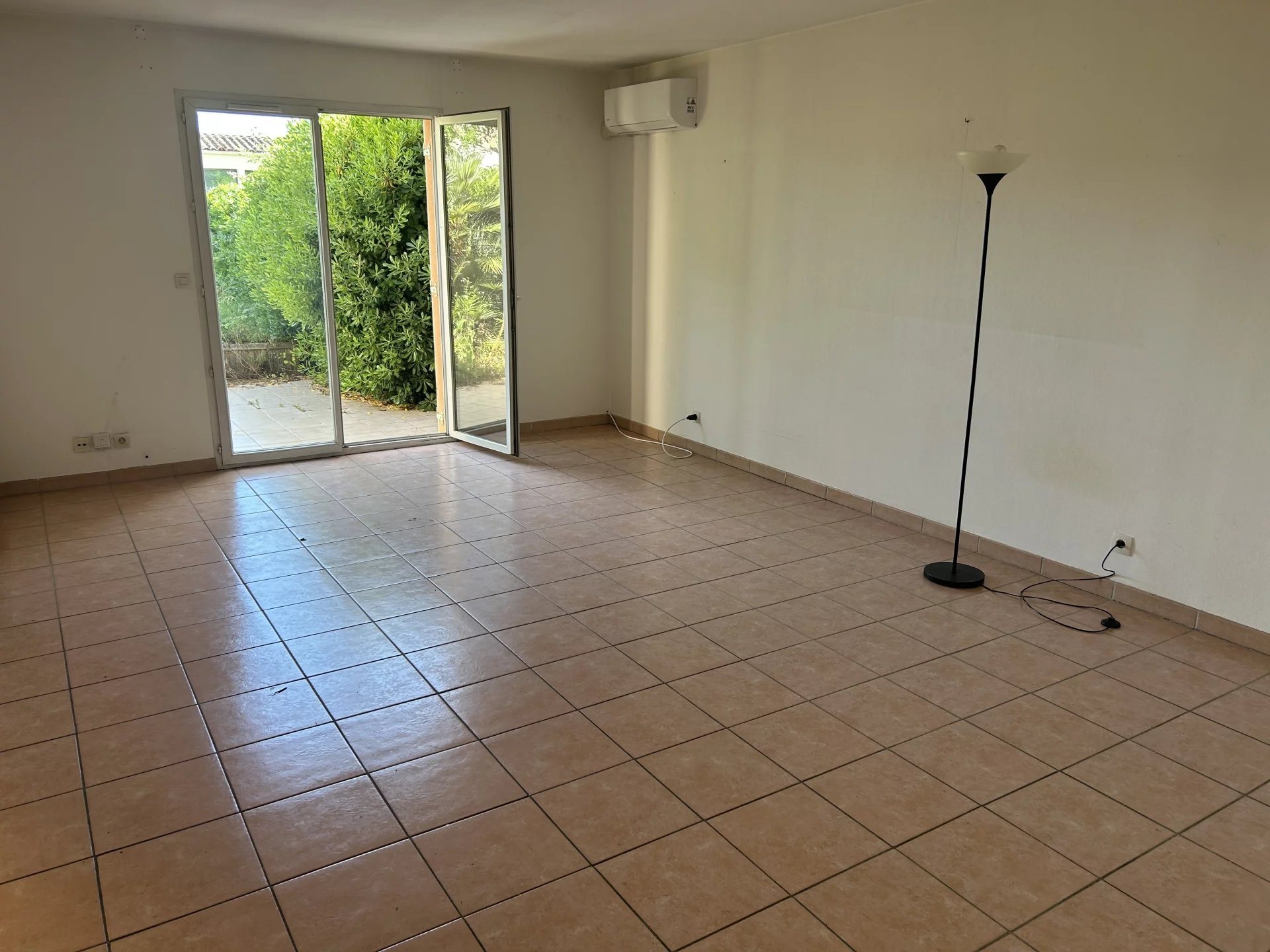 Maison à vendre, 77m², Valbonne