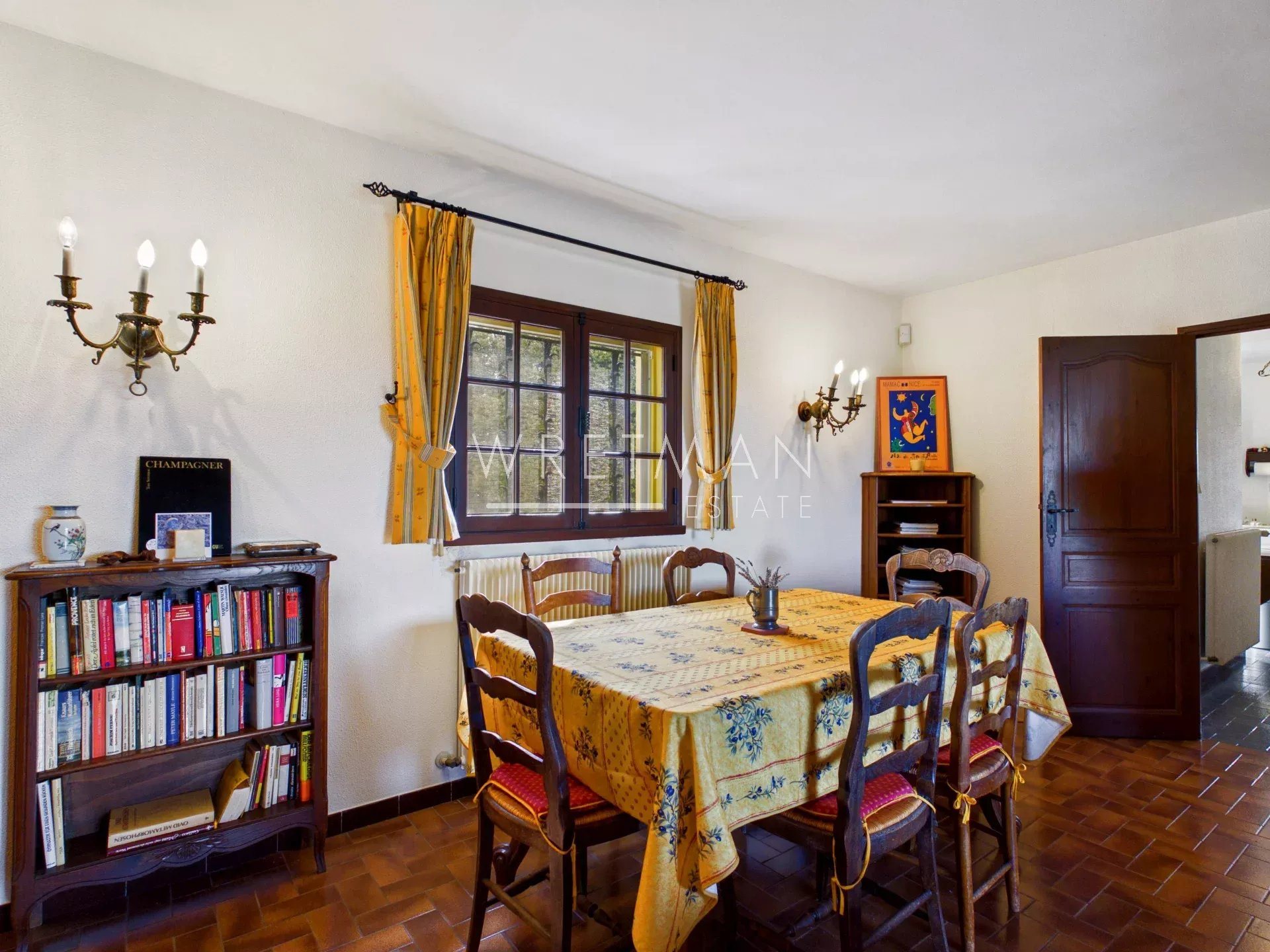 Maison à vendre, 105m², Tourtour
