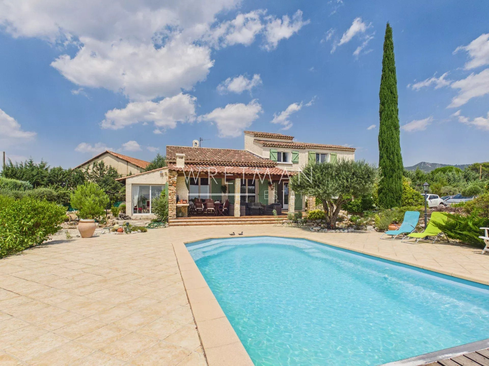 Maison à vendre, 161m², Aups