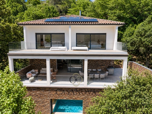 Maison 5 pièces 200 m² · à Nîmes · 200 m² · 1 100 000 €