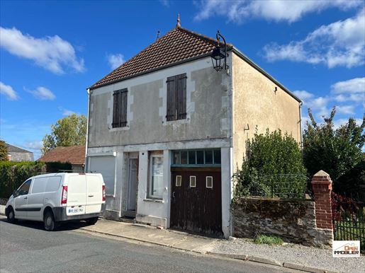 Maison 5 pièces 123 m² · à Saint-Saturnin · 123 m² · 59 675 €