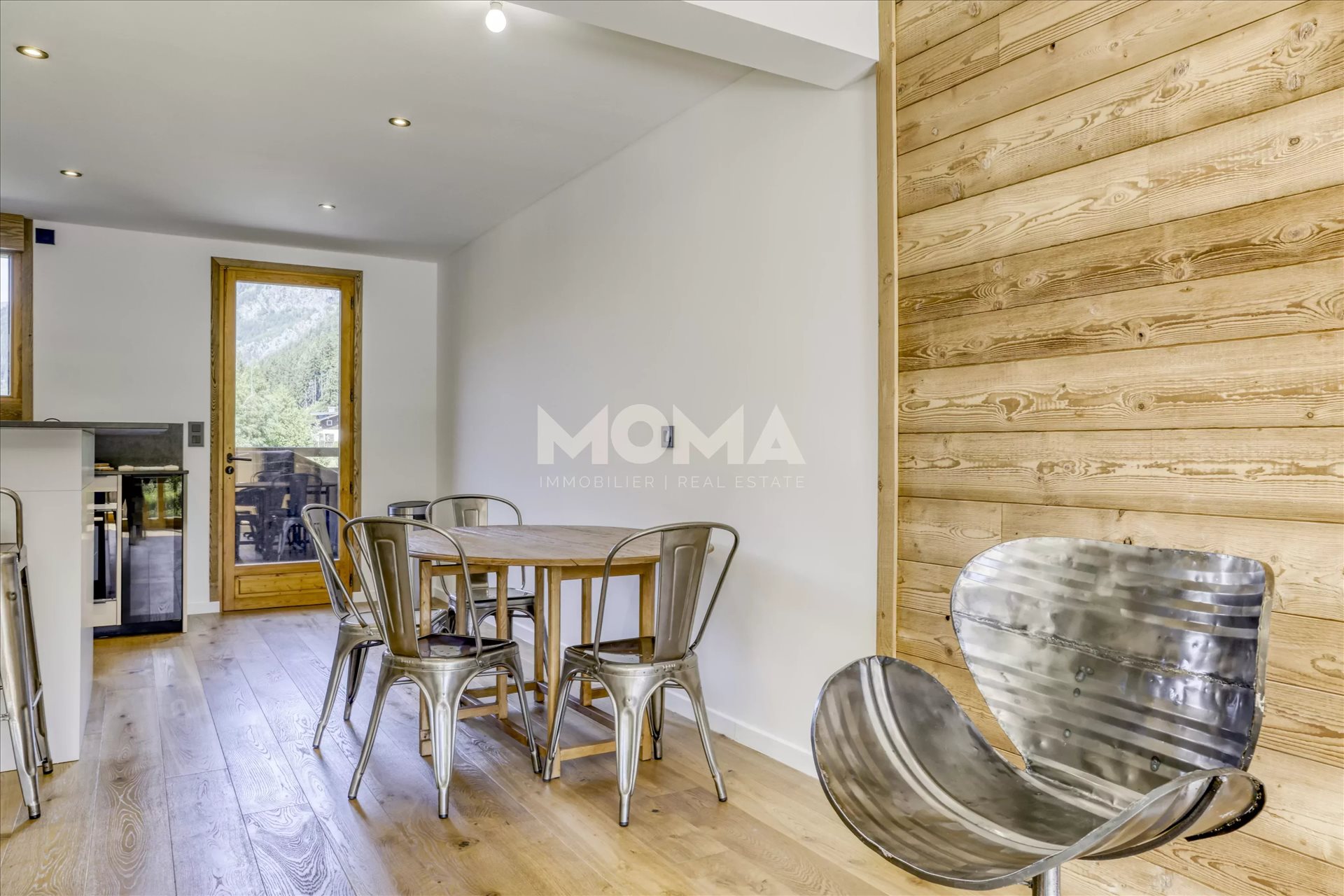 Maison – Chamonix-Mont-Blanc, Les Plans - Plus