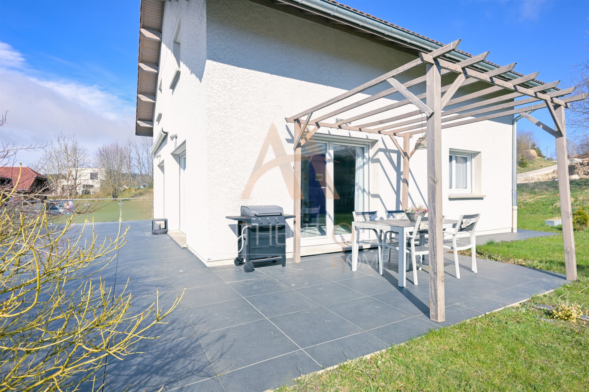 Maison à vendre, 167m², Jougne
