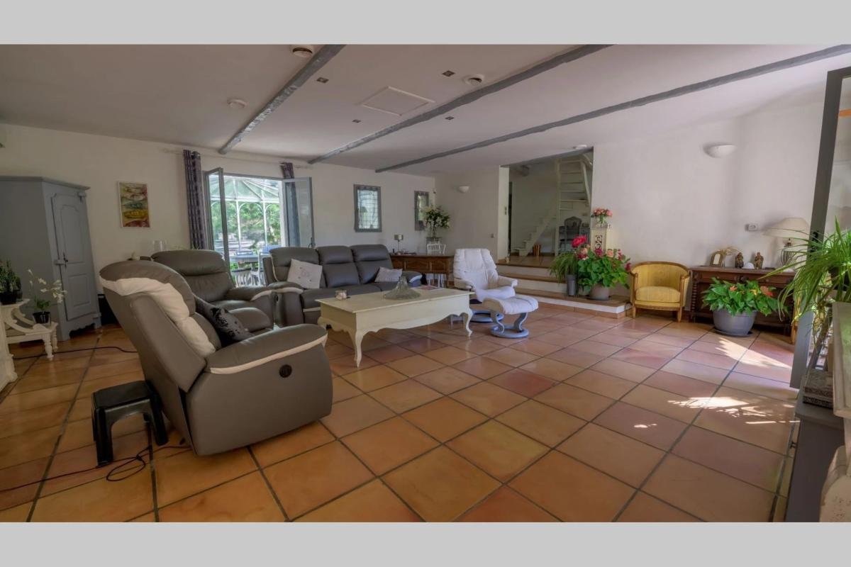 Maison à vendre, 265m², Rognes